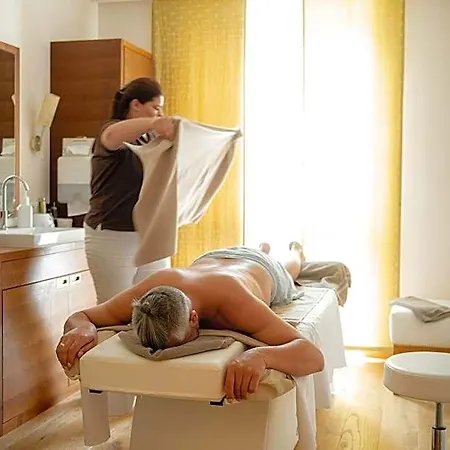 Jesacherhof 4s Otel 4*